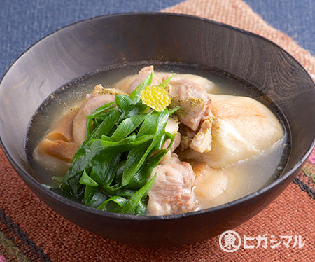 レシピ画像：鶏肉と焼き麩と青ねぎの煮物