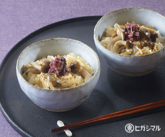 しめじのもち麦炊き込みごはん