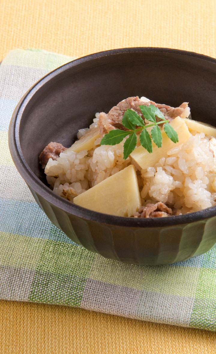 たけのこと牛肉の炊き込みご飯